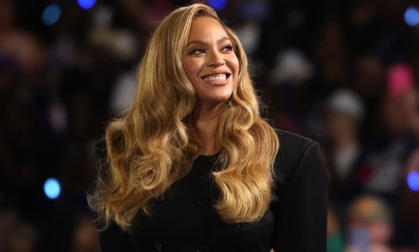 Beyoncé’s All‑White Look Fuels Major Baby Rumours