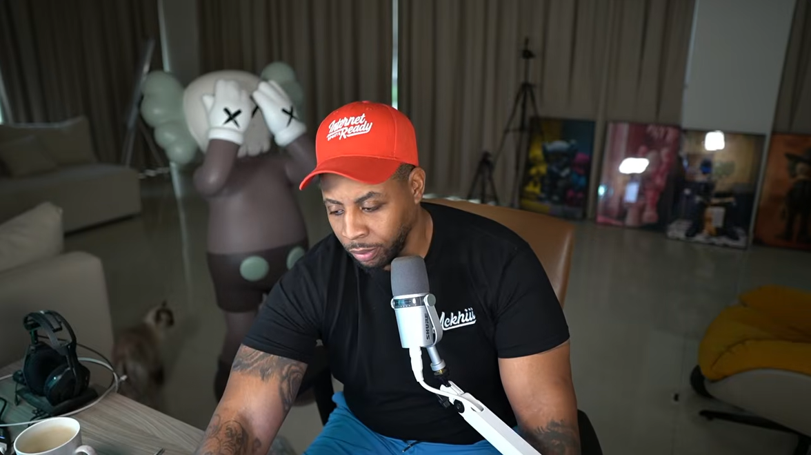 Bouncer-Play-Dirty.png (760 KB)