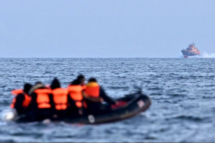 Labour’s Small Boat Policy Spirals into Political Chaos Amid Legal Challenges
