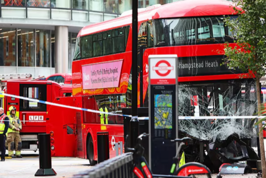 17 Injured as Bus Mounts Pavement Near London Victoria Station.